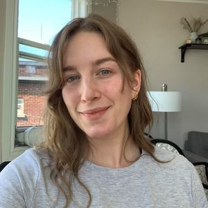 Meet your Posher, Chloe
